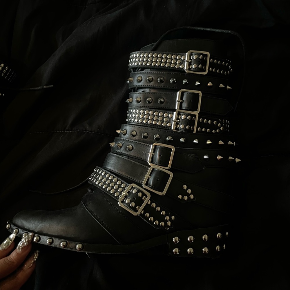 Jeffery Campbell boot !